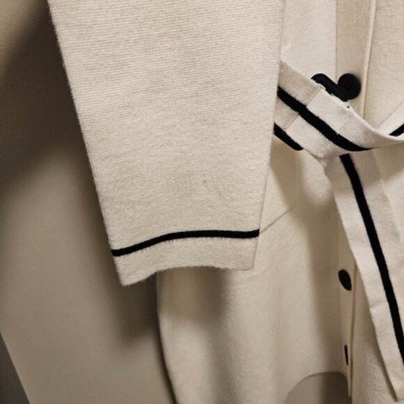 Nicole Miller New York Women's Button Front Belted Mini Sweater Dress Size M. - Picture 12 of 15